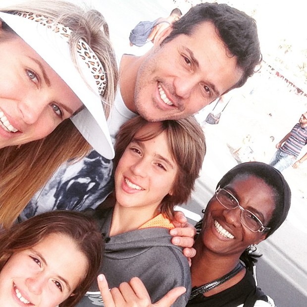 Susana Werner e família na Espanha (Foto: Reprodução/Instagram)