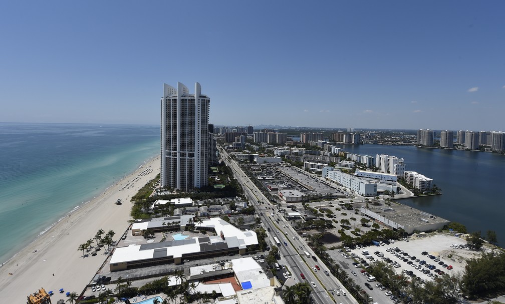 Apartamentos custaram de US$ 5,,5 milh&otilde;es a US$ 33 milh&otilde;es (Foto: Rhona Wise/AFP)