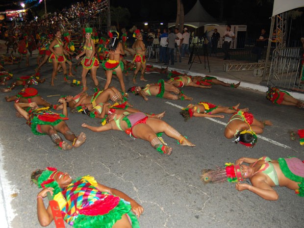 A dança da morte emocionou quem compareceu ao Carnaval Tradição da capital (Foto: Jorge Machado/G1)