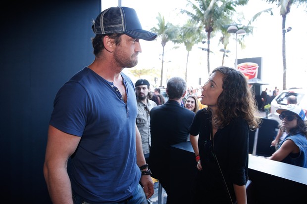 Gerard Butler e Alice Braga (Foto: Alex Palarea e Felipe Panfili / AgNews)