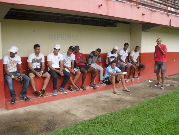 Jogadores do Guarani-MG (Foto: Cleber Corrêa/GLOBOESPORTE.COM)
