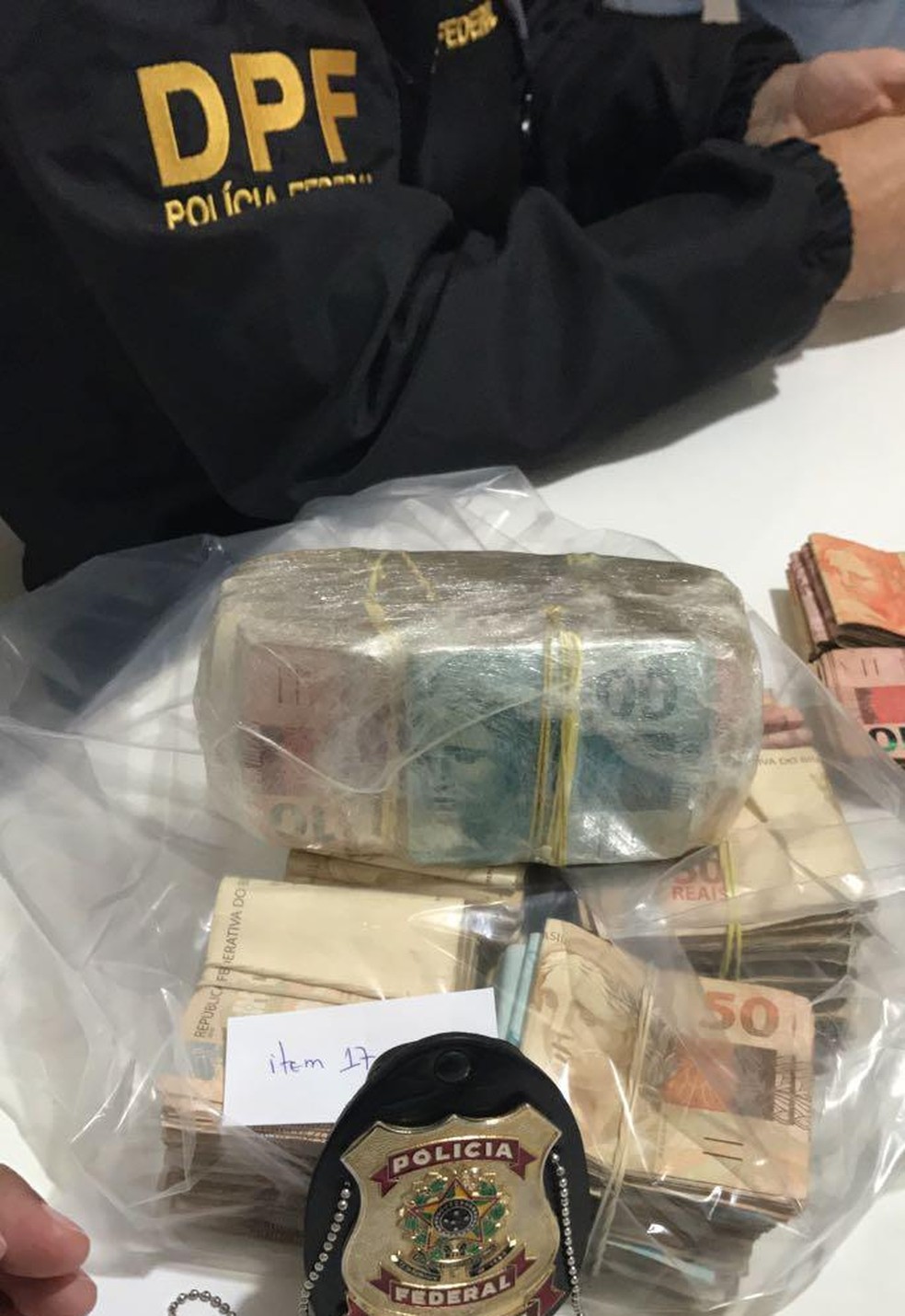 Dinheiro apreendido na operação Subzero da Polícia Federal (Foto: PF/Divulgação)