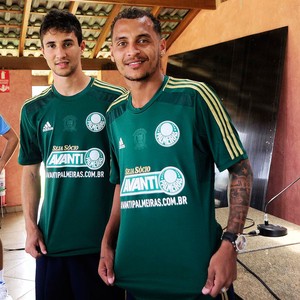 Alan Patrick brinca com Ryder e fala 