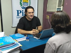 Rafael Torres fala sobre intermediação de trabalhadores no Piauí (Foto: Gilcilene Araújo/ G1 Piauí)