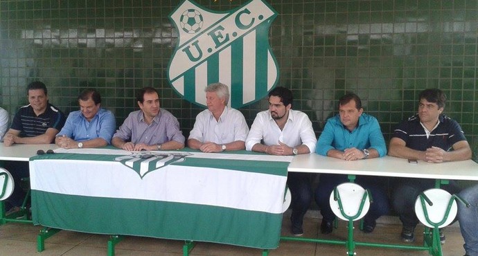 Empresários assumem diretoria de futebol do Uberlândia Esporte Clube (Foto: Caroline Aleixo)