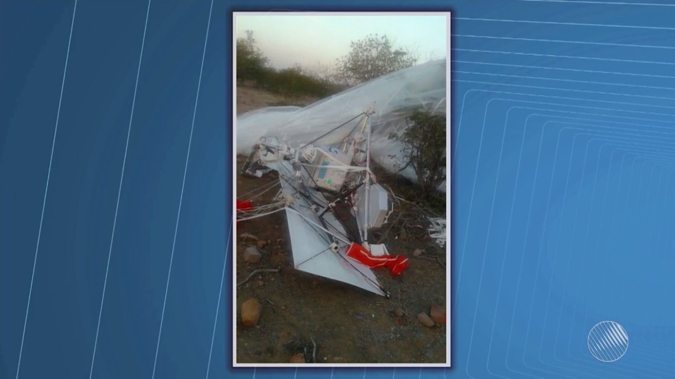 Equipamento misterioso cai de céu em zona rural de cidade no norte da Bahia (Foto: Imagem/TV São Francisco)