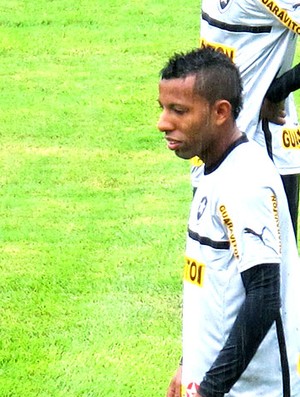 Vitor Junior no treino do Botafogo (Foto: Thales Soares / Globoesporte.com)