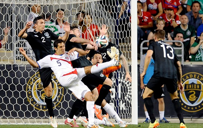 [COPA 2014] Meia aprova preparação na casa de Pelé e Neymar: 