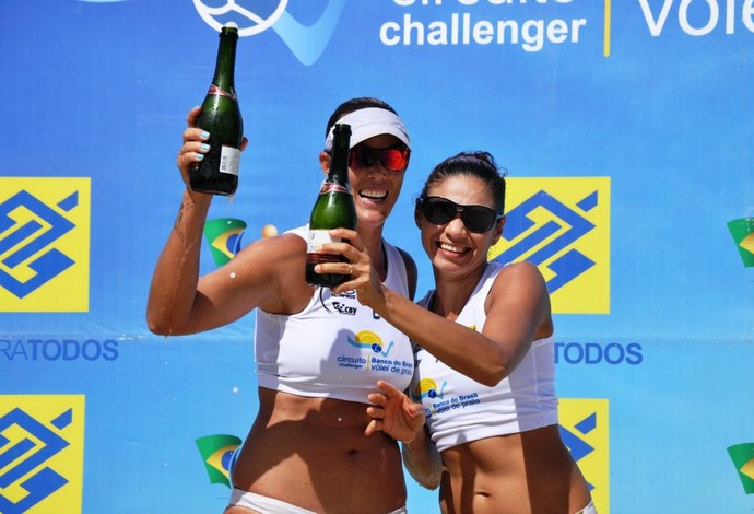 Michelle Peters Chell e Andrezza vôlei de praia (Foto: Reprodução Facebook) Michelle Peters Chell e Andrezza vôlei de praia (Foto: Reprodução Facebook)