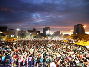 Carnaval de rua Cidade Baixa Porto Alegre (Foto: Pedro Tesch/Divulgação) Carnaval de rua Cidade Baixa Porto Alegre (Foto: Pedro Tesch/Divulgação)