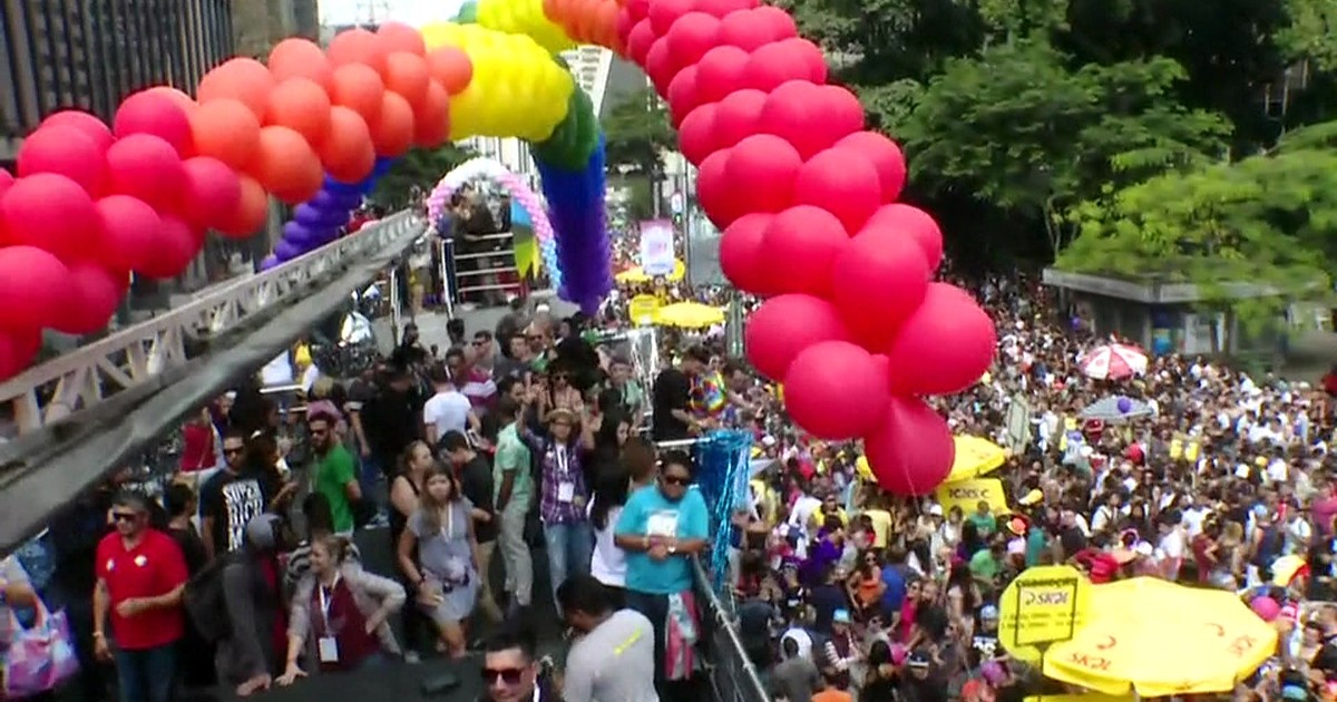 G Trios El Tricos Parada Gay Re Ne Multid O Em S O Paulo Not Cias Em S O Paulo
