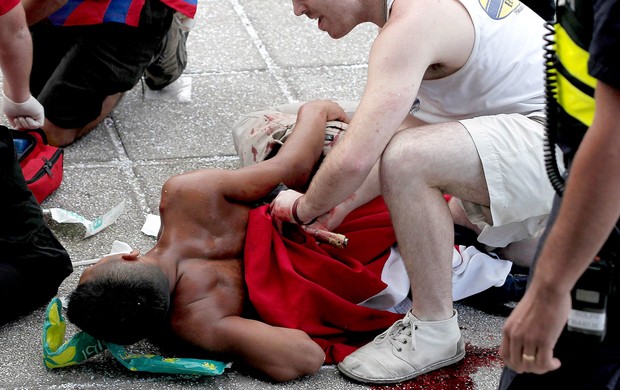 confusão torcida Costa Rica (Foto: AFP)