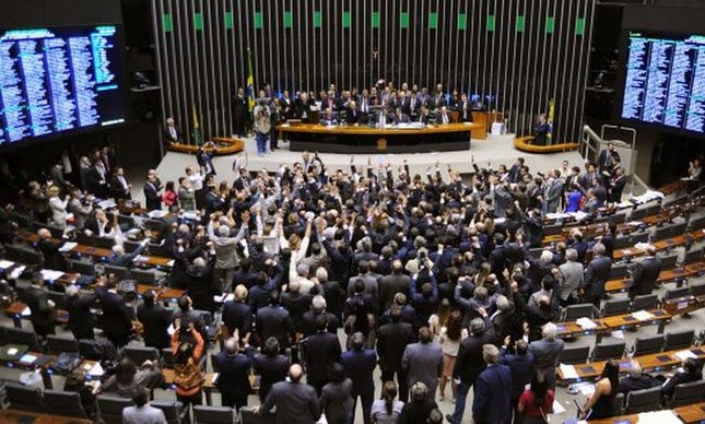 Resultado de imagem para PLENÁRIO DOS DEPUTADOS