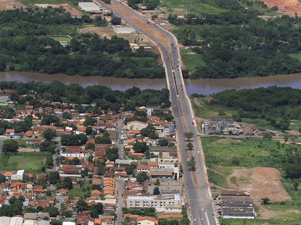 Obras do corredor viário Mário Andreazza, entre Cuiabá e Várzea Grande, estão em fase final, segundo a Secopa. (Foto: Edson Rodrigues/Secopa) Obras do corredor viário Mário Andreazza, entre Cuiabá e Várzea Grande, estão em fase final, segundo a Secopa. (Foto: Edson Rodrigues/Secopa)