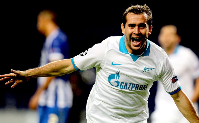 Aleksandr Kerzhakov gol Zenit contra Porto Liga dos Campeões (Foto: Reuters)