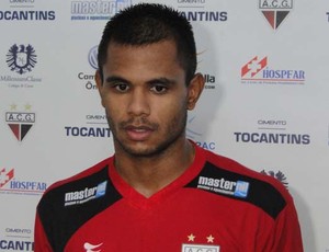 Fernando Bob, volante do Atlético-GO (Foto: Divulgação/Atlético-GO)