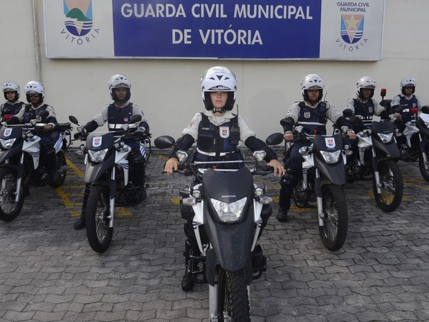 Guarda Thais Dalbem Siqueira, 23, será a primeira batedora de Vitória (Foto: Vitor Jubini/A Gazeta)