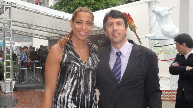Erika e Tarallo, Sorteio Grupos Basquete Londres-2012 (Foto: Danielle Rocha / Globoesporte.com)
