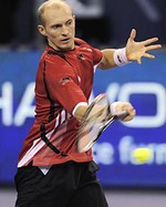 O russo Davydenko teve dificuldades para derrotar o francês Tsonga - ATP (Foto: Arquivo)