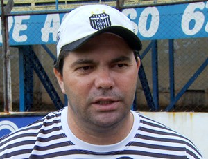 Claudemir Peixoto técnico União Barbarense (Foto: Carlos Velardi / EPTV)