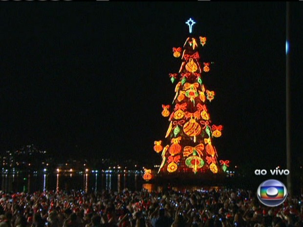 Árvore da Lagoa é inaugurada neste sábado (Foto: Reprodução/ TV Globo)