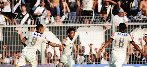 Romarinho gol Corinthians (Foto: Marcos Ribolli / Globoesporte.com)