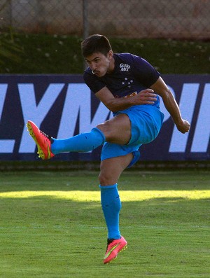 Willian Cruzeiro treino (Foto: Washington Alves / Light Press )