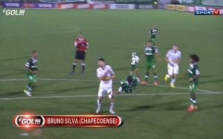 Yago e Jádson, Rafael Silva e Valdívia brigam por título de melhor drible