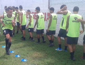 Atletas do Coruripe trabalham parte fídica (Foto: Divulgação/Coruripe)