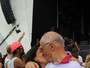 Eduardo Suplicy beija namorada no show dos filhos no Rock in Rio