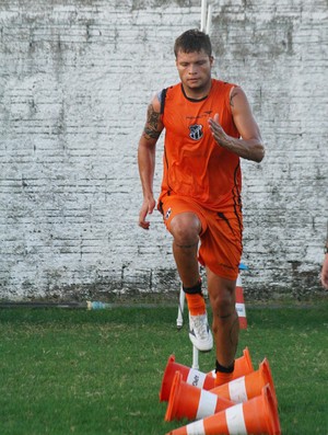 Romário, atacante do Ceará (Foto: Lucas de Menezes/Agência Diário)