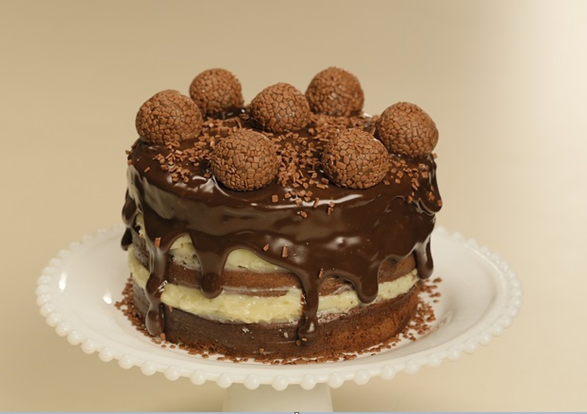 Naked Cake De Cocada Cremosa Brigadeiro Meio Amargo Que Seja Doce Receitas
