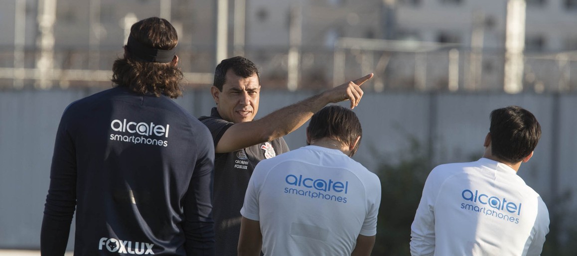 Indefinição do São Paulo não influencia a montagem do Corinthians, diz Carille