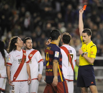 Iturra Rayo Vallecano expulsão Barcelona (Foto: Getty Images)