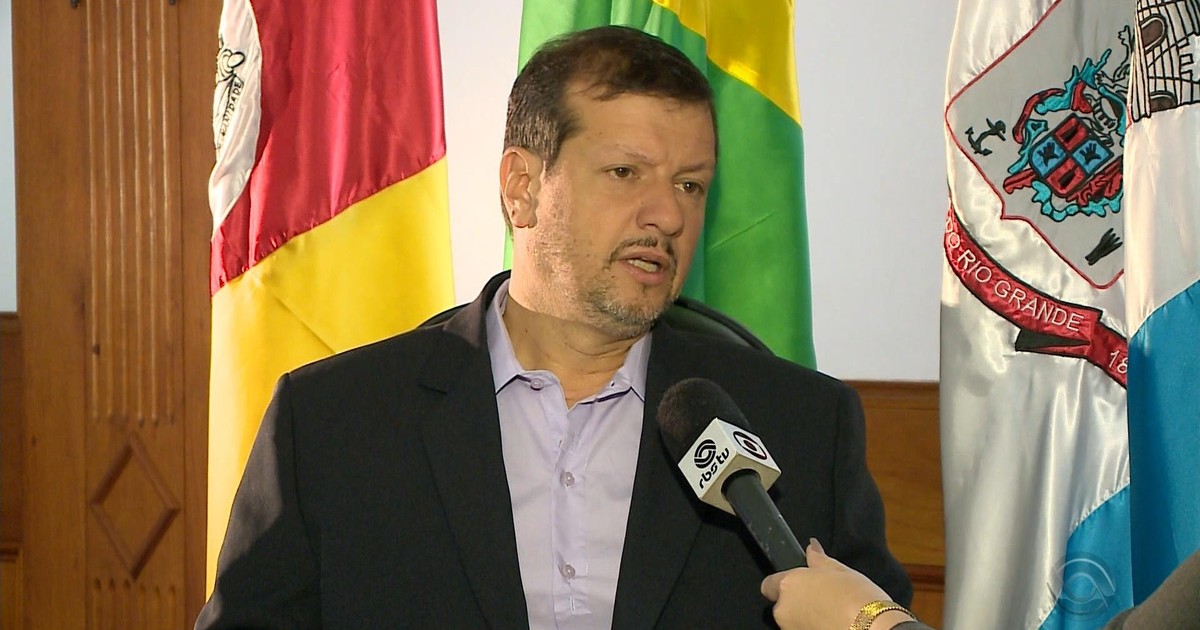 G1 Prefeito diz que vai vetar aumento de salário de vereadores de Rio Grande notícias em Rio
