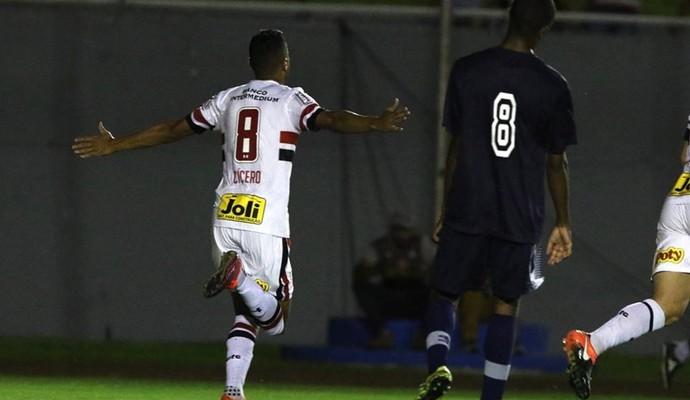 Cícero Pstc x São Paulo (Foto: Rubens Chiri/saopaulofc.net)