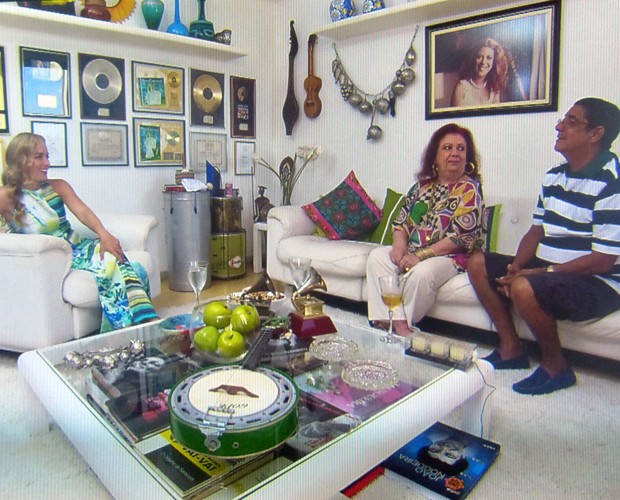 Angéliac recebe Beth Carvalho e Zeca Pagodinho no Estrelas (Foto: Estrelas/TV Globo)
