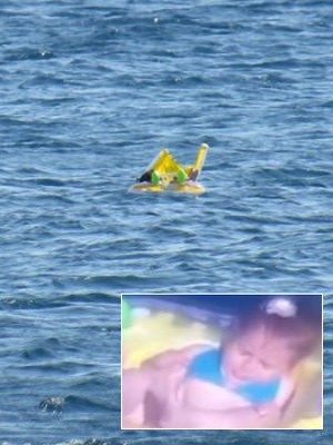 Bebê em boia é resgatada à deriva no mar na Turquia (Hanife Erdinc/Anadolu Agency/AFP; Reprodução/Zaman TV) Bebê em boia é resgatada à deriva no mar na Turquia (Hanife Erdinc/Anadolu Agency/AFP; Reprodução/Zaman TV)