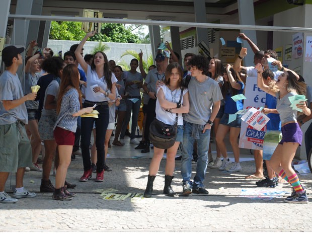 A disputa pelo grêmio do Quadrante mobiliza todos os alunos (Foto: Malhação / Tv Globo)