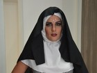 Vanessa Alcântara vai de freira sexy a ensaio de carnaval