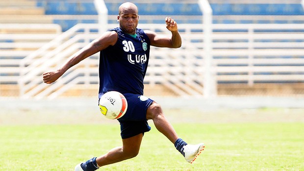 Reunião termina sem acordo e Bugre
fará nova proposta a Domingos na 2ª