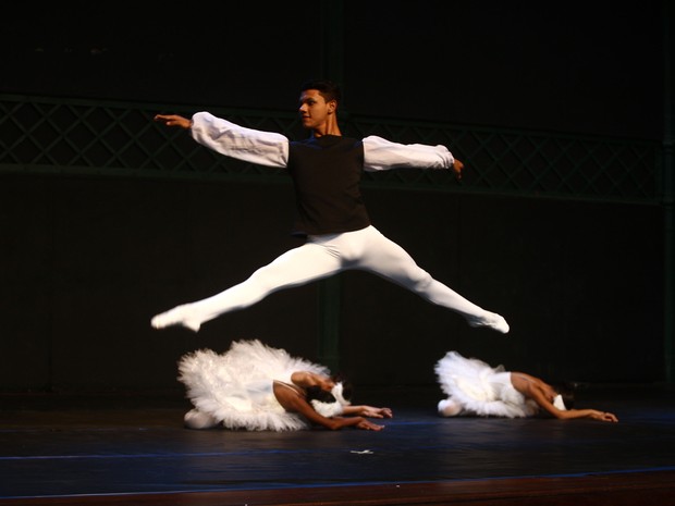 O paraense Matheus Lima irá estudar balé no Bolshoi de SC (Foto: Claudio Santos / Agência Pará)