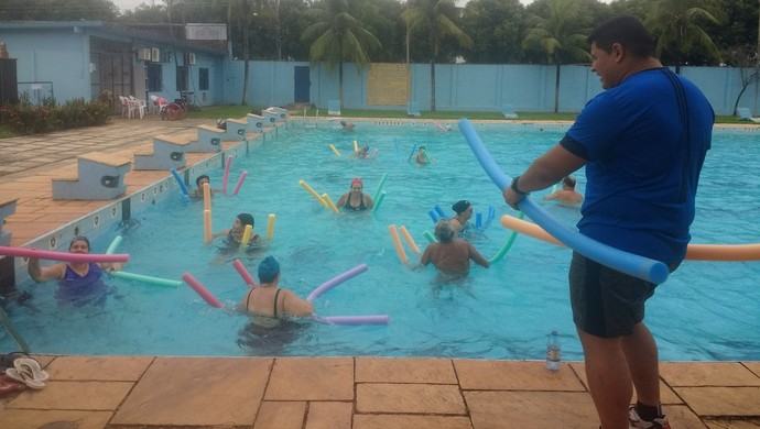 Hidroginástica em Porto Velho (Foto: Jheniffer Núbia/GloboEsporte.com)