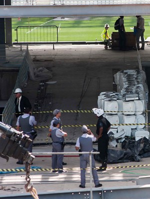 Perícia na Arena Corinthians vai recomeçar na tarde deste domingo
