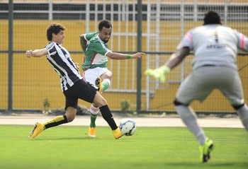 Wesley aceita vaias da torcida e diz que cabeça está no Palmeiras