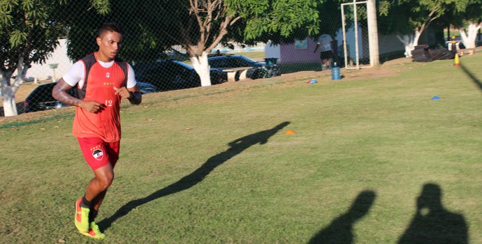 Rogério, novo volante do River-PI (Foto: Wenner Tito)