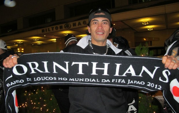 Segundo Naito peruano corintiano (Foto: Leandro Canônico / Globoesporte.com)