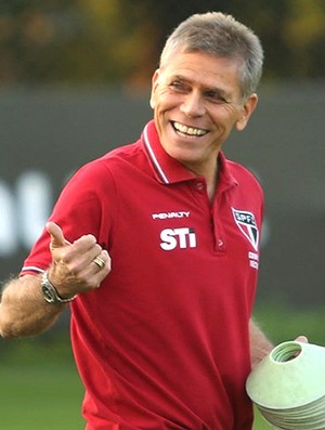 Paulo Autuori treino São Paulo (Foto: Rubens Chiri / saopaulofc.net) Paulo Autuori treino São Paulo (Foto: Rubens Chiri / saopaulofc.net)