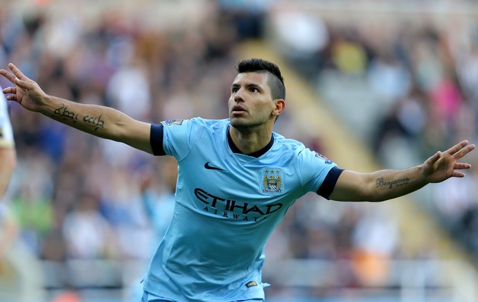 aguero manchester city x Newcastle (Foto: AP)