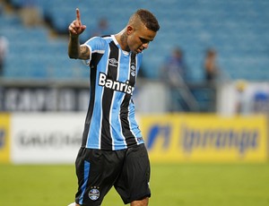 Luan Grêmio x Glória (Foto: Lucas Uebel/Divulgação Grêmio)